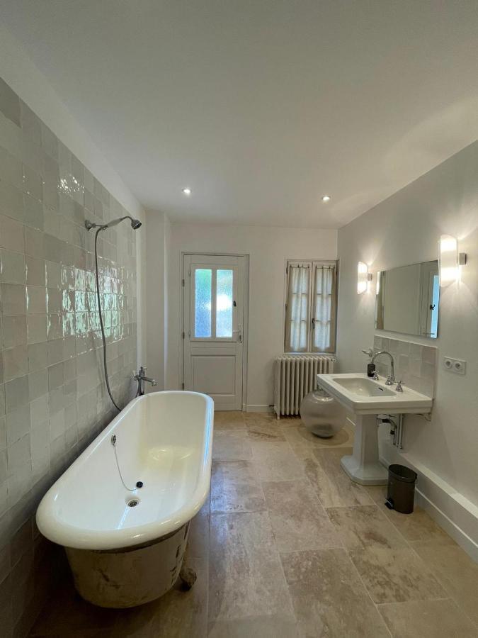 Maison Seize Préaux Exteriör bild